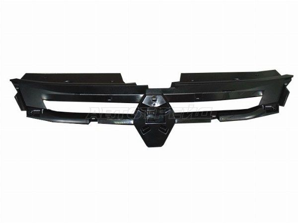 Решетка радиатора  Renault Duster