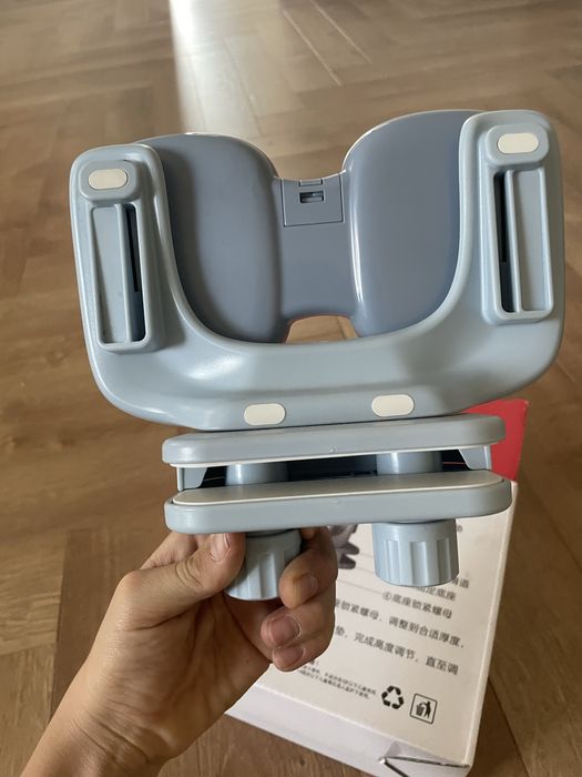 Подставка под грудь для ровной осанки