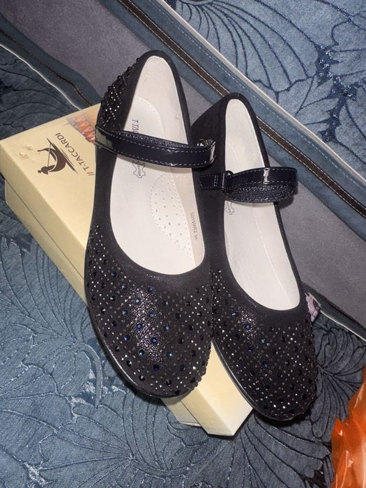 Туфли новые 34 размер