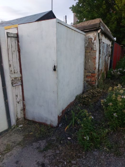 Продам железный короб