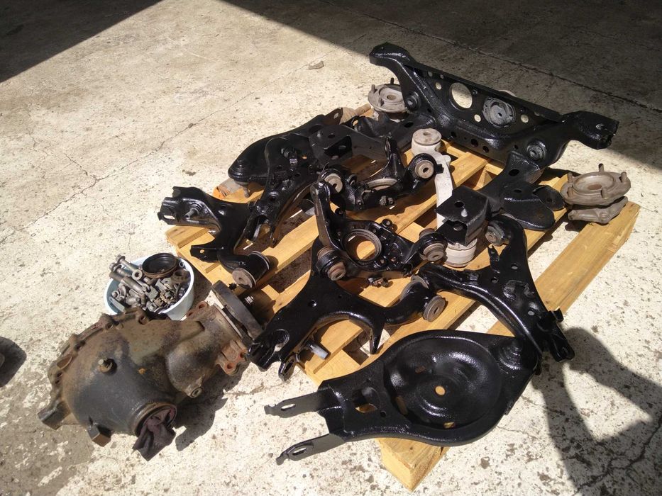 Заден мост комплект с диференциал Toyota Sequoia 2015