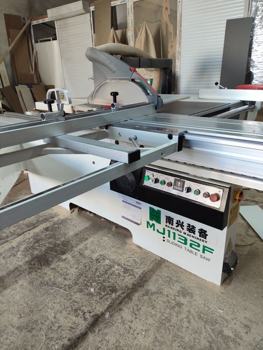 Форматно раскроечный станок