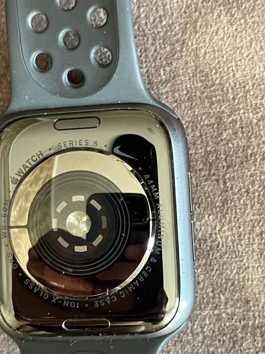 Apple watch 5 44mm Nike