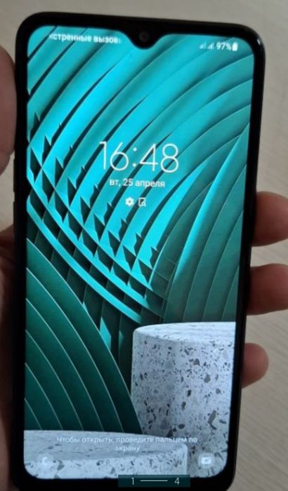 A10 s faqat shu Rangi qizil