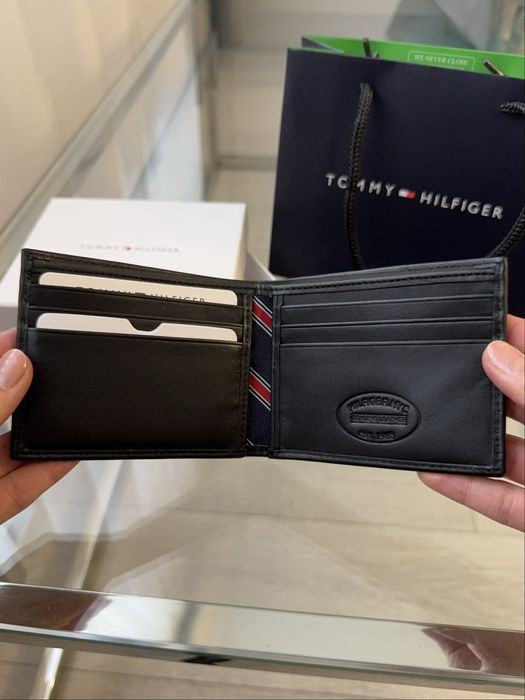 Портмоне Tommy Hilfiger