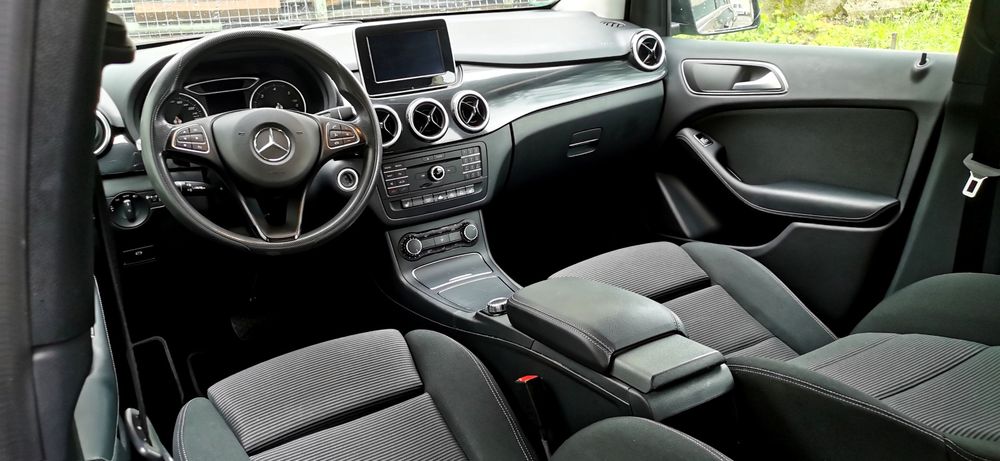 Mercedes B Class - An 2016 - Diesel 2.2 - Euro 6--Automat-Km Puțini