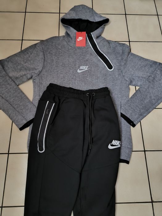 Тийнейджърски екип от полиамид S,M и L размер