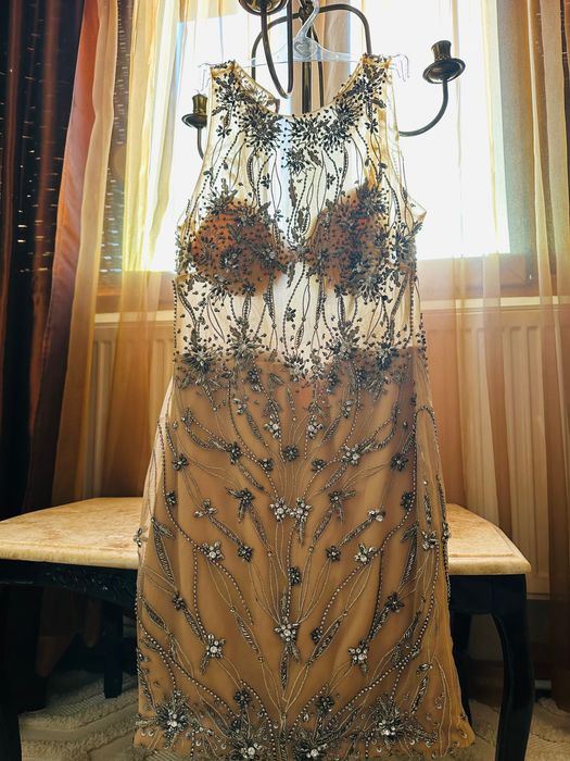 Официална дизайнерска рокля