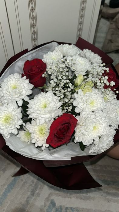 Цветы. Цена 7000