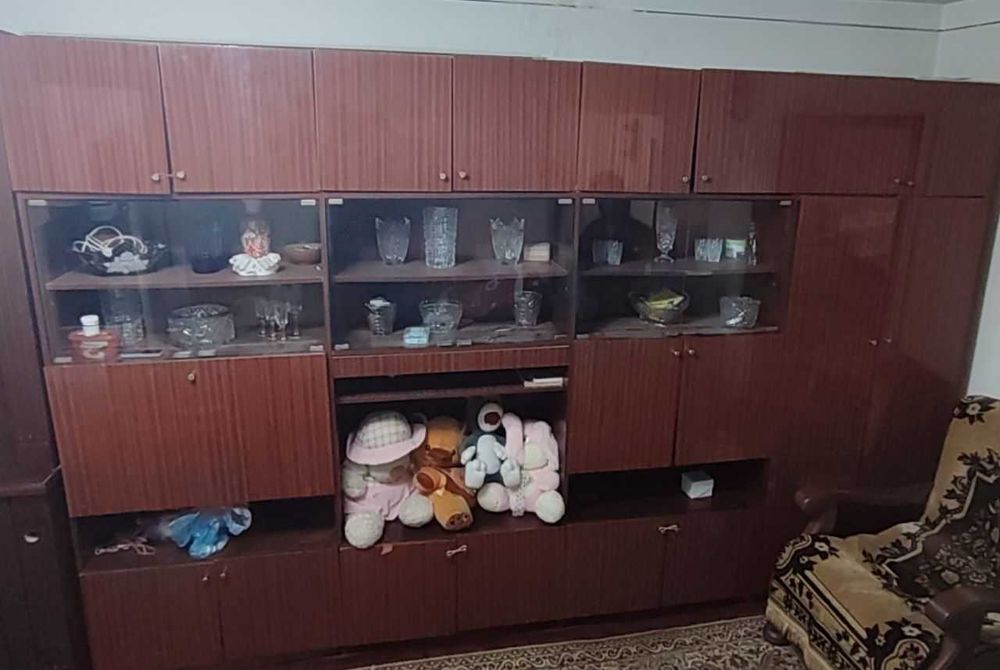 Продам стенку в хорошем состоянии