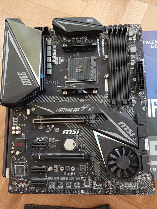 MSI MPG X570 Gaming Edge Wi-Fi - дънна платка