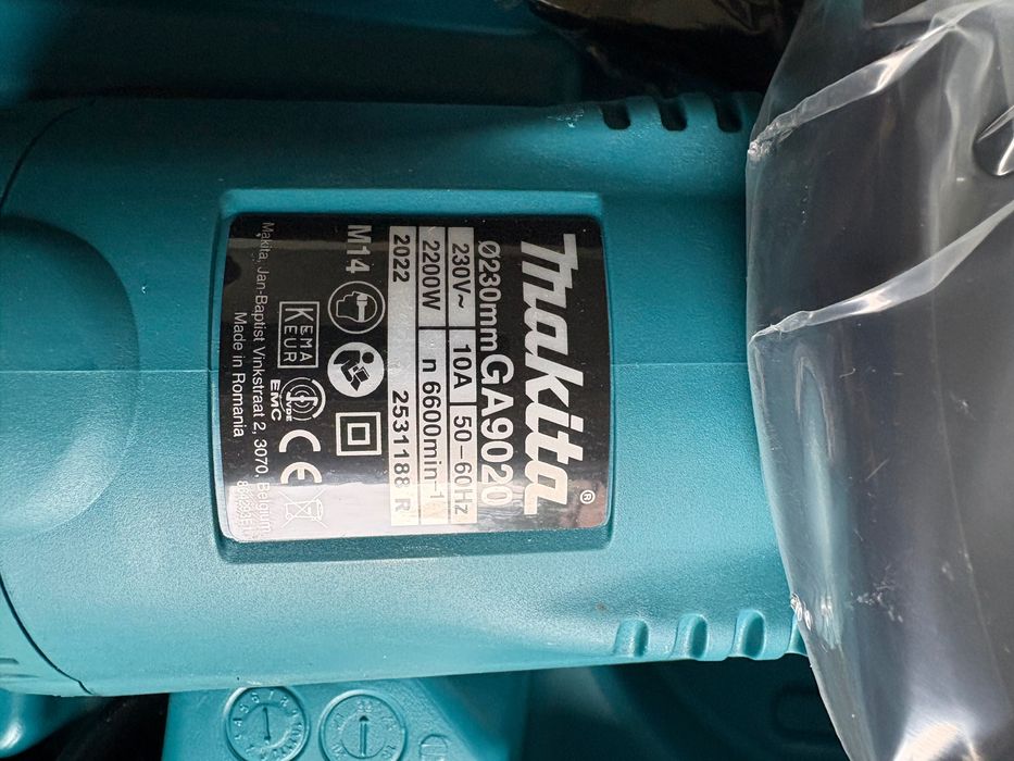 Ъглошлайф Makita GA9020 2200W
