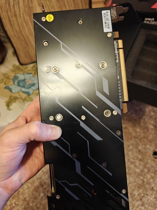 Видеокарта Radeon rx6800