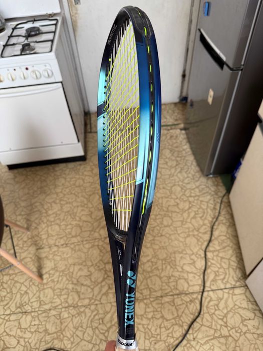 Yonex Ezone 100 тенис ракета, 300 гр., грип 3