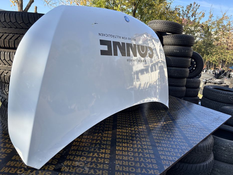 Капак Мерцедес Вито/Mercedes Vito W447