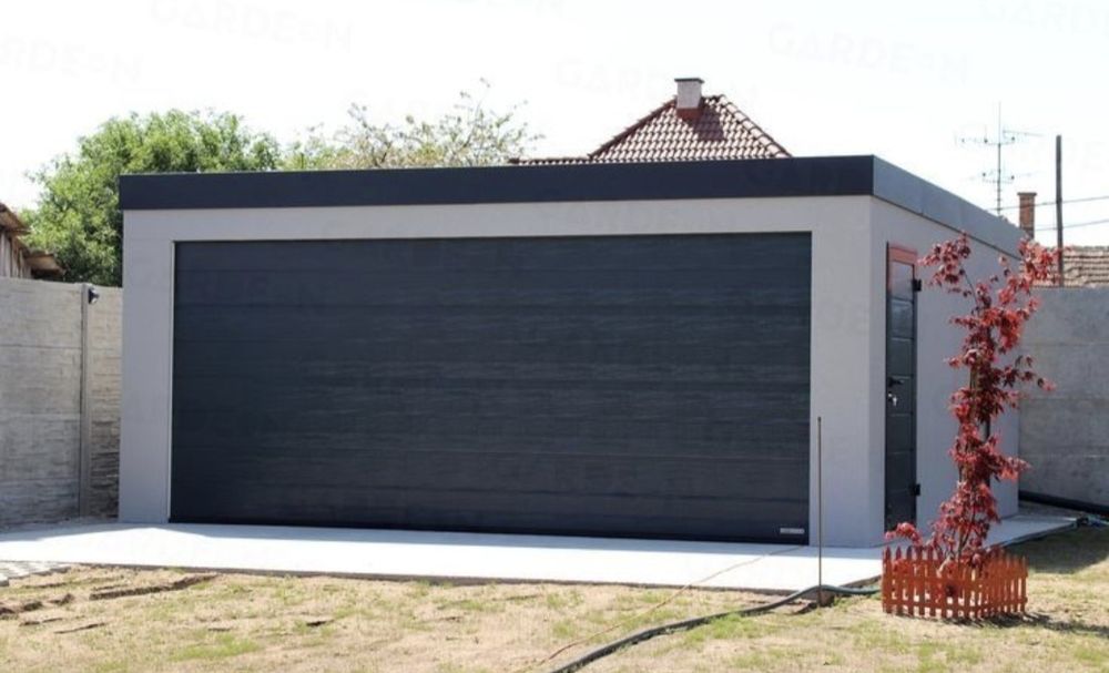 Vind garaje auto pe structura metalica si panou sendwis