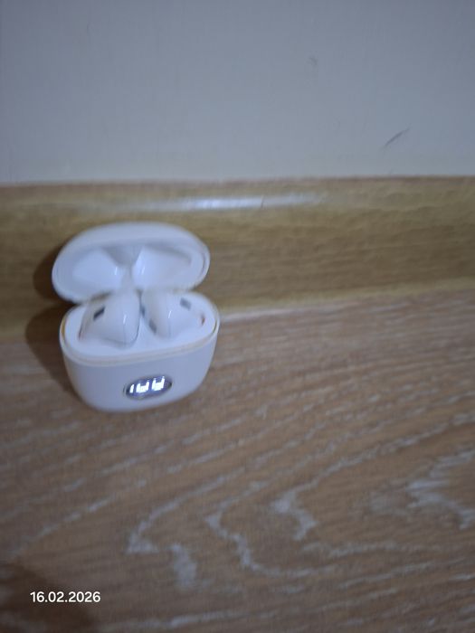 Беспроводные наушники