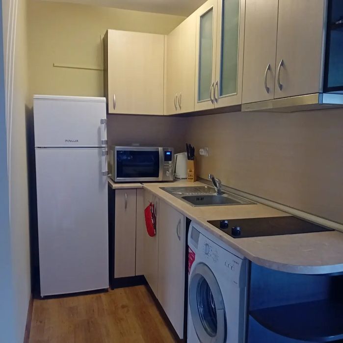 Дава се под наем Тристаен апартамент в Свети Влас - 70 кв.м за 119.34 € - Снимка #5