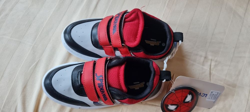 Нови детски маратонки