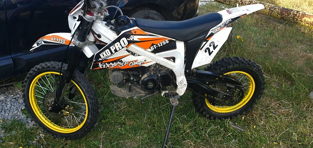 Vând Kxd GT-125 S