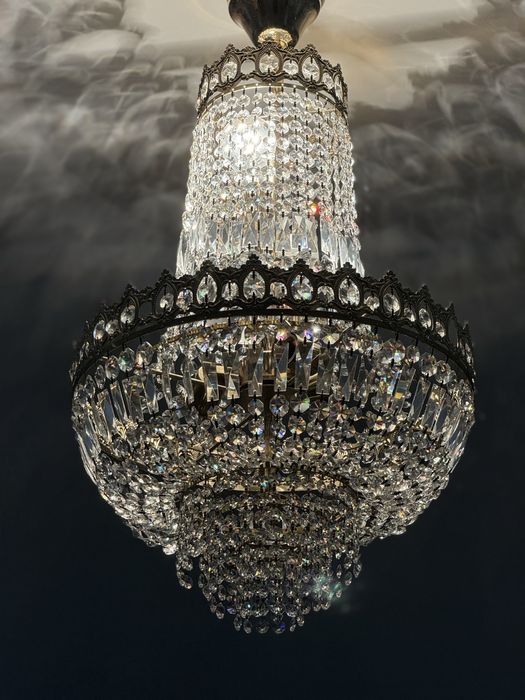 Люстра сатылады бағасы келісімді!