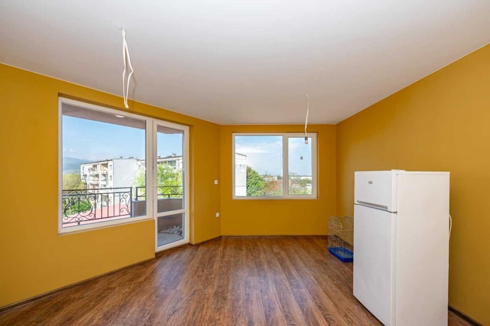 Продава се Двустаен апартамент в Пловдив, Коматево - 67 кв.м за 1553 €/кв.м - Снимка #3