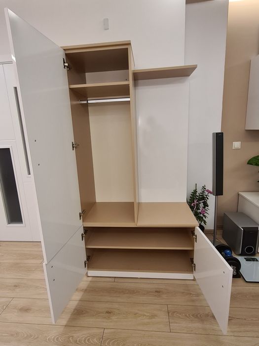 Портманто (шкаф)