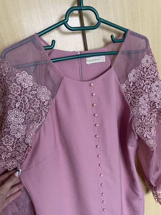 Rochie elegantă roz pudră