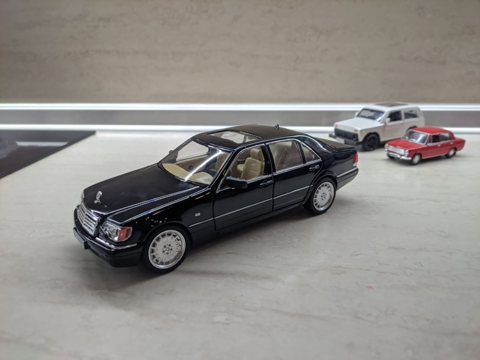 1/24 W140 320SEL Classic Mercedes-Benz
