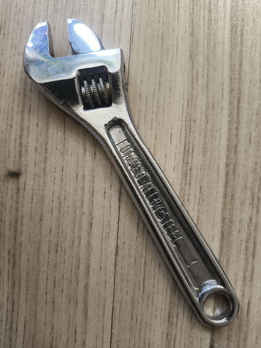 Раздвижени гаечени ключове