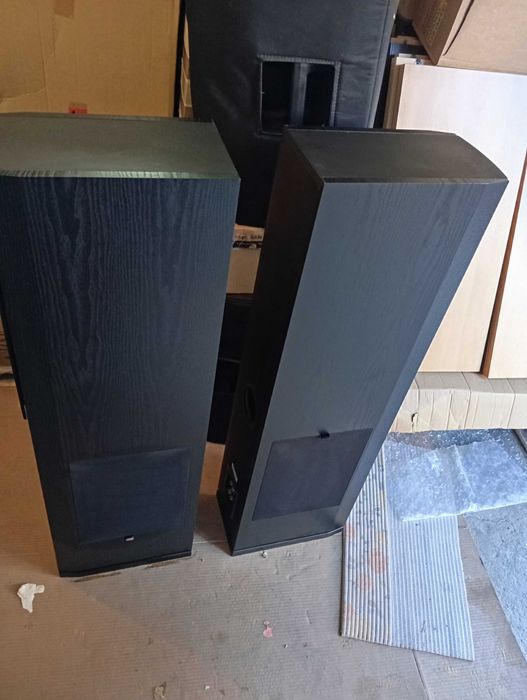 JAMO 626 система за домашно кино.