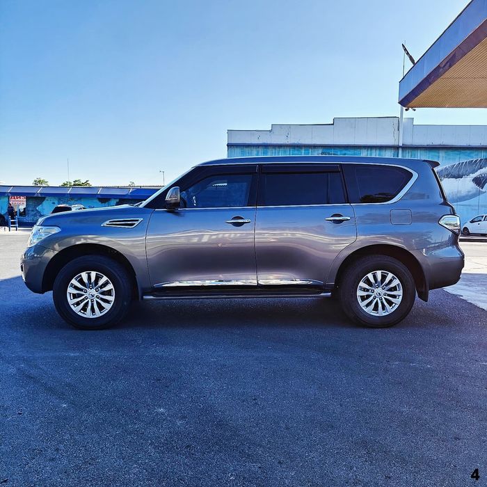 Nissan Patrol, 2018, Platinum, в идеальном состоянии