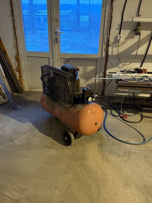 Utilaje tâmplărie pvc și aluminiu