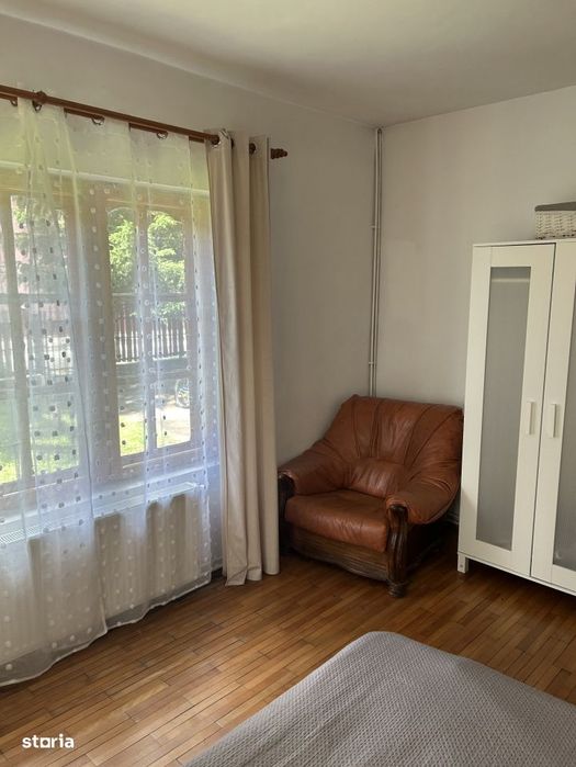 Vila P+M in Busteni | 5 Dormitoare (10+ Loc. Cazare) - Business la Che