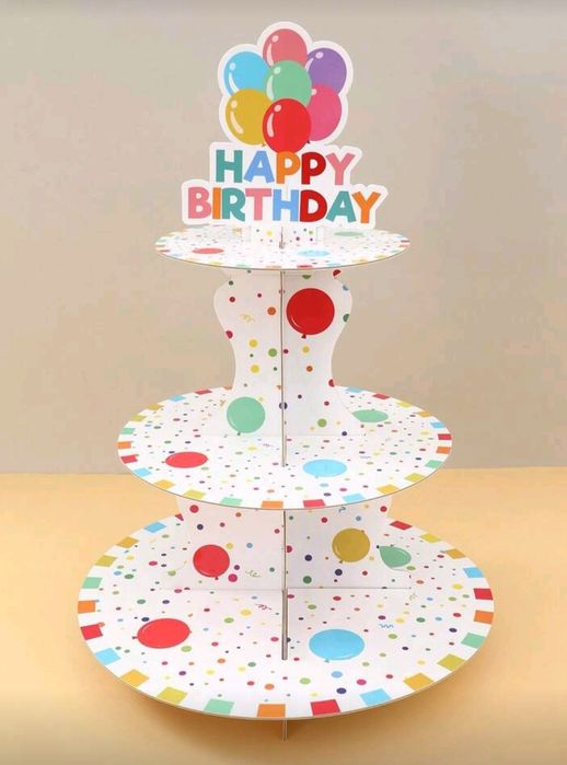 Torturi din dulciuri ambalate