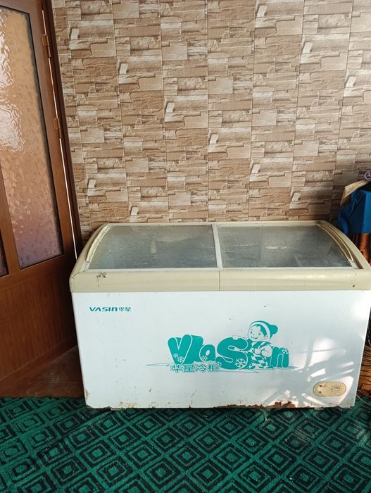 Морозилник VASIN сотилади. Ишлаши зўр. Камчилиги йўқ.