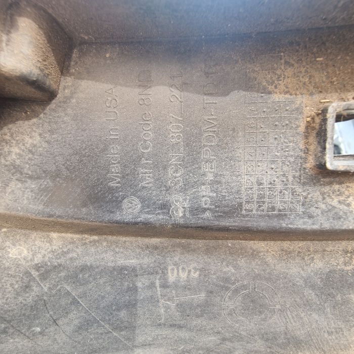 VW Atlas 2019 предна броня