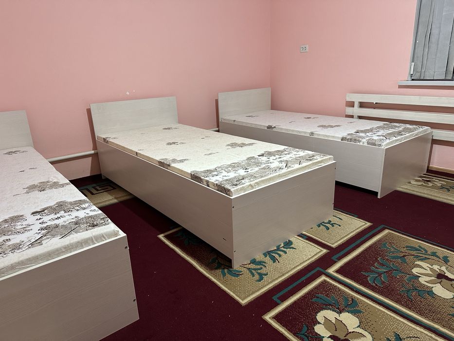 Кровать. Одноместная кровать.