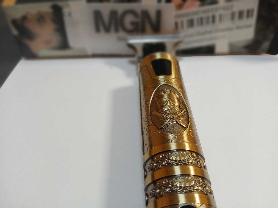 Mașină de tuns profesionala Trimmer T9 cu Turnul - Transport Gratuit