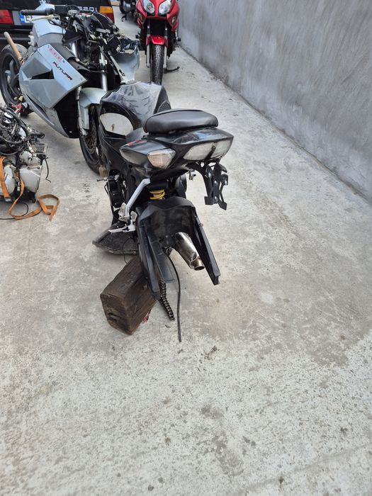 Suzuki gsxr k7 750 на части