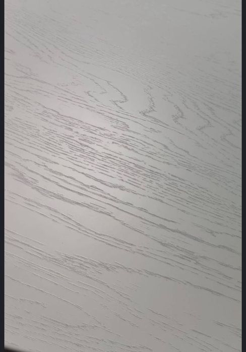 Продам стол круглый