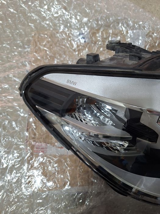 BMW G30 десен фар оборудван