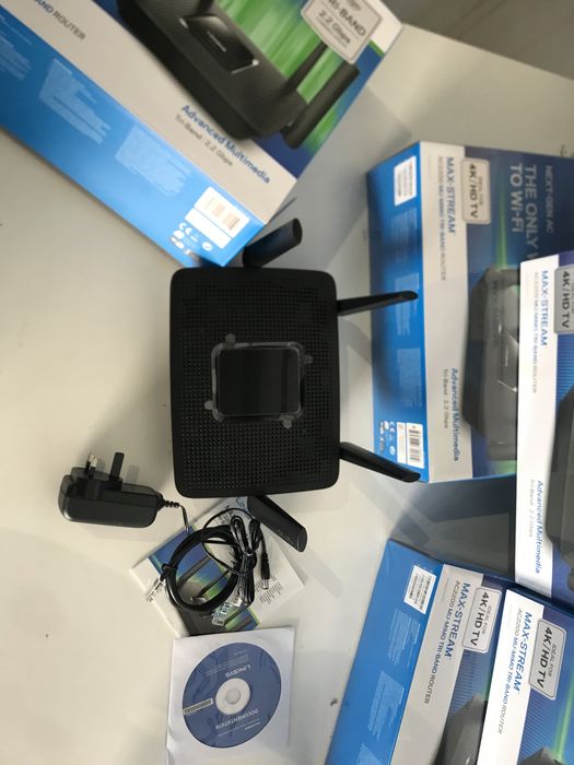 Router Wireless Linksys EA8300 Max-Stream Tri-Band 4k rapid gaming ...