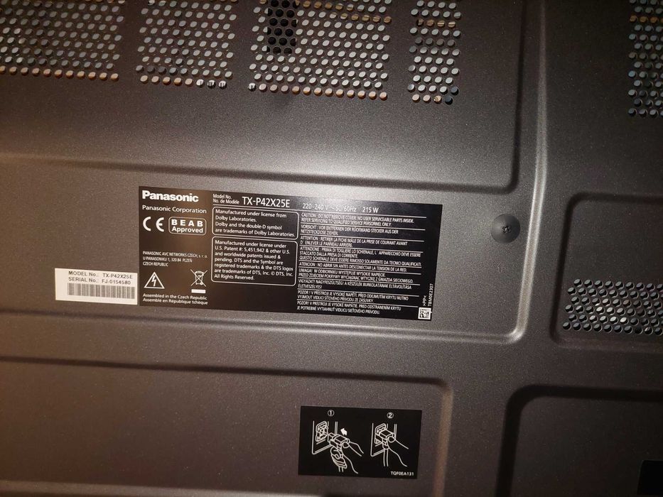 Телевизор Панасоник 42 инча