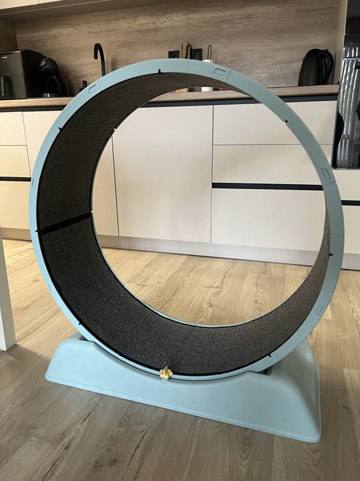 Котешко колело чисто ново