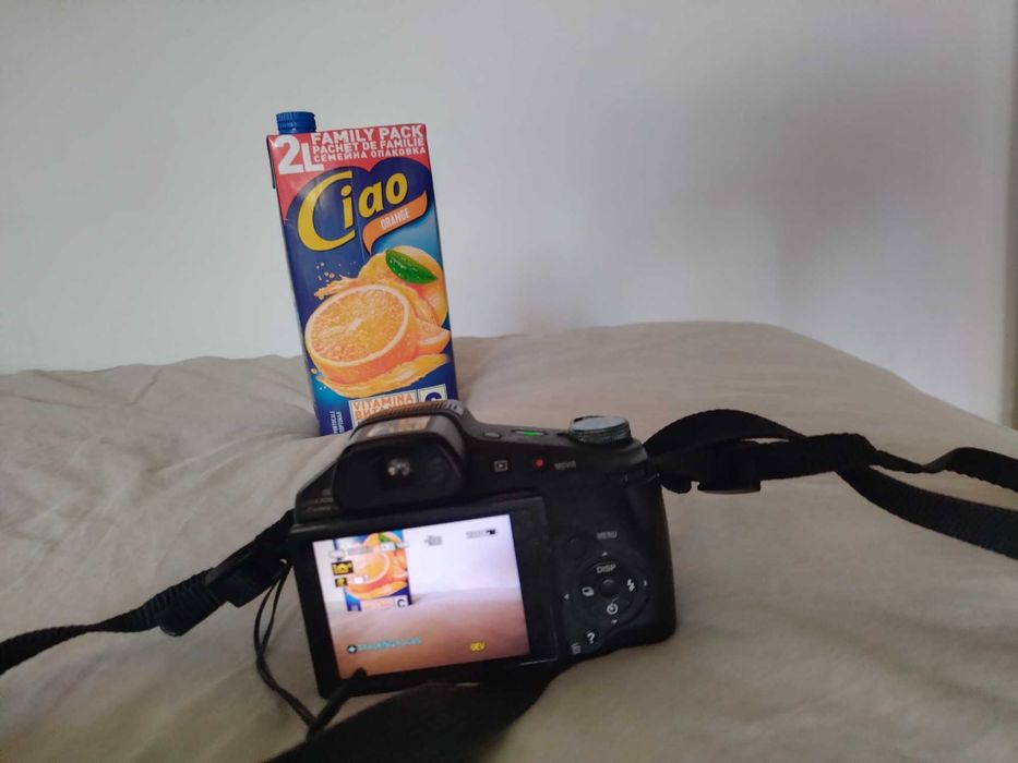 Фотоапарат цифров sony