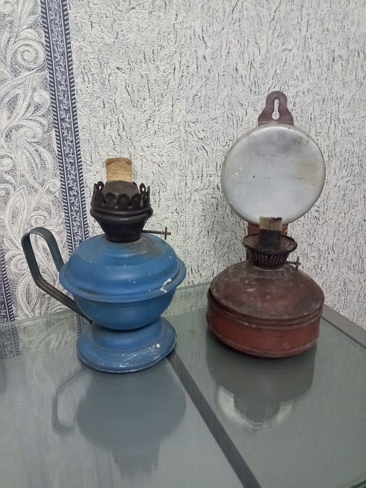 Продам  керосиновые лампы советских времё.н.