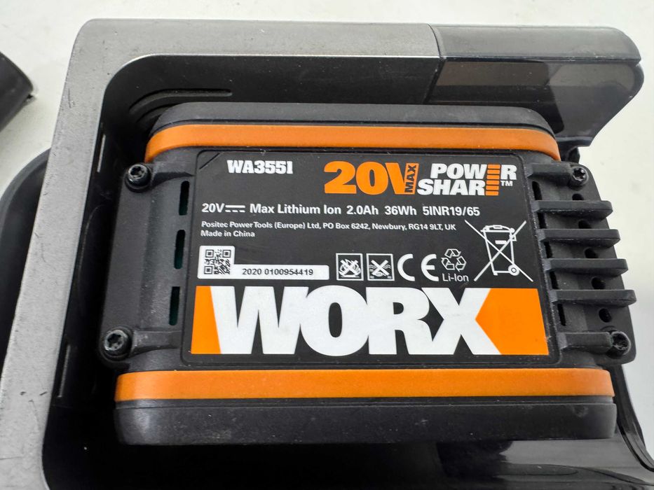 Прахосмукачка - Worx WX030 20V