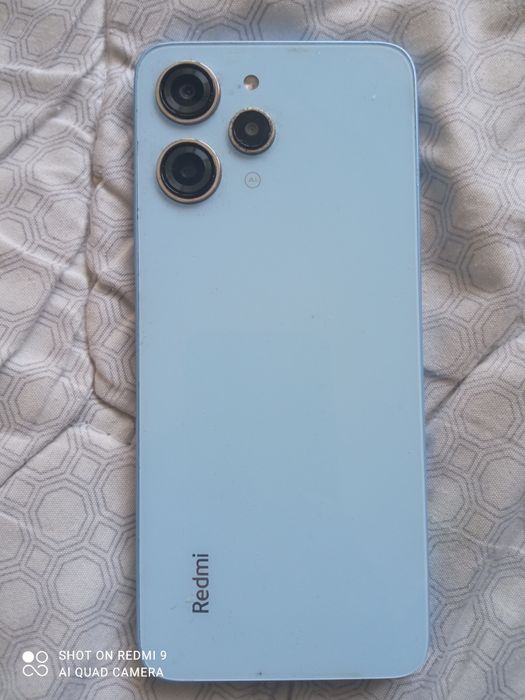 Продам телефон Редми12