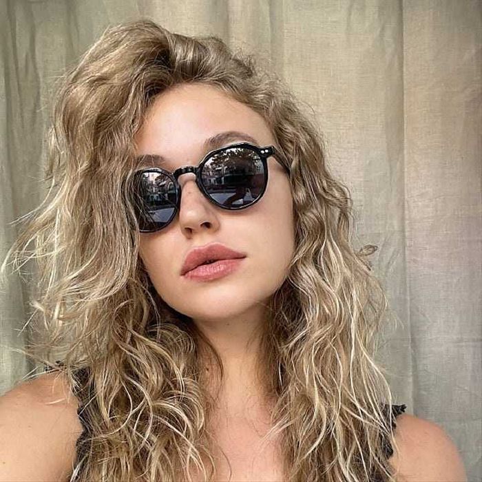 Солнцезащитные очки.